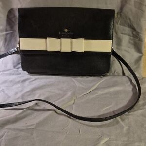 Kate Spade Black and Cream Crossbody Bag